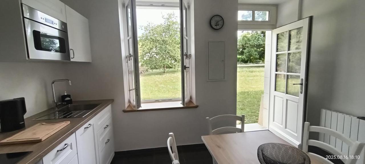 Gite Climatise Villa Esperanza 2 A 5 Personnes Valencay Exterior photo